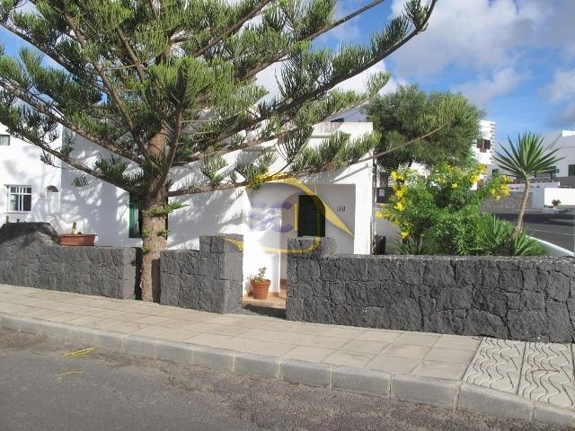 Calle Vega De Las Flores, Tinajo, Lanzarote, 35507, Spain