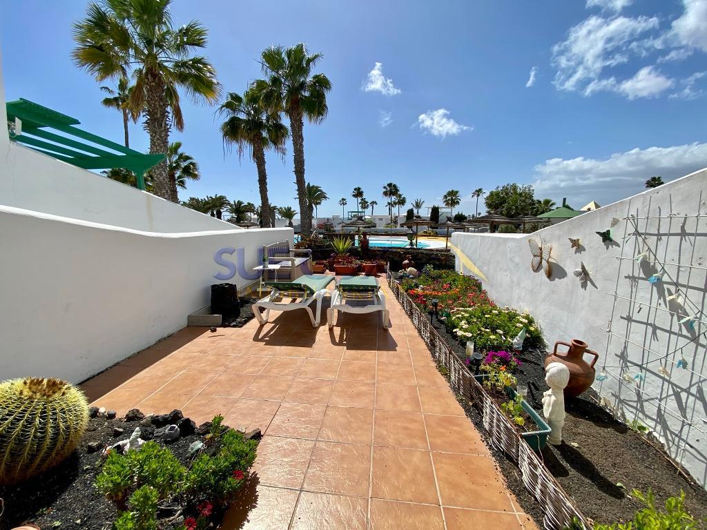 2 Bedroom Apartment For Sale in Avenida Del Mar, Costa Teguise