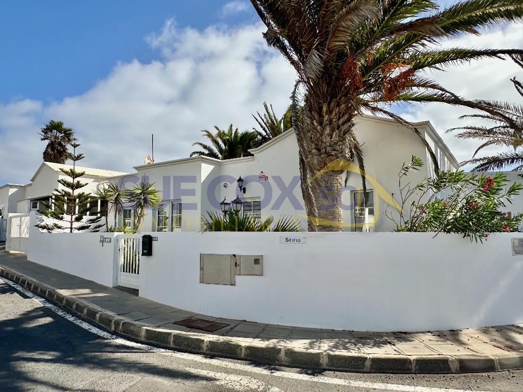 Calle Punto del Pasito / Calle El Seifio, Charco de Palo, Haria, Lanzarote, 35543, Spain